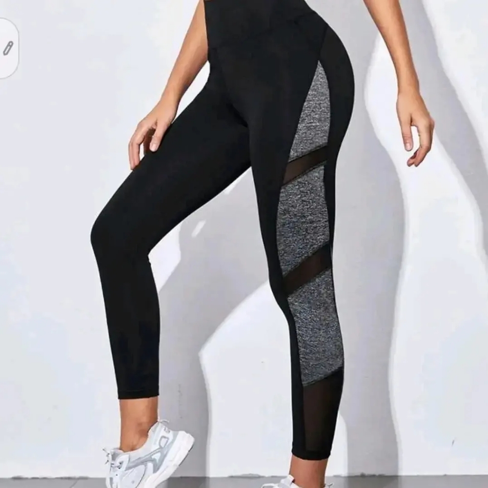 New Contrast panel mesh insert top-stitching sport leggings (Size M )